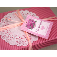 Прочие  Бирка-шильдик для подарка Hand made (вырубка) розовый 