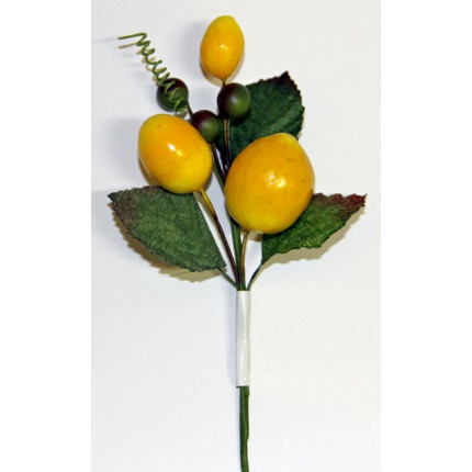 Букетик с желтыми ягодами (арт. DKB006)