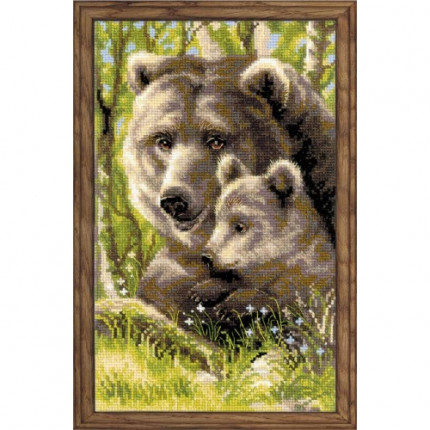 Набор для вышивания 1438 Медведица с медвежонком