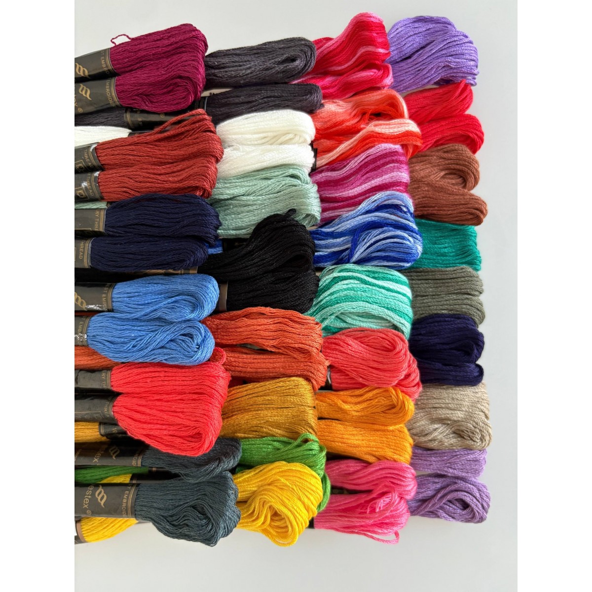 Набор мулине №2 Bestex, хлопок, пасма (60 шт. х 8 м) (арт. 60 шт. х 8) Набор мулине №2 Bestex, хлопок, пасма (60 шт. х 8 м) (арт. 60 шт. х 8)