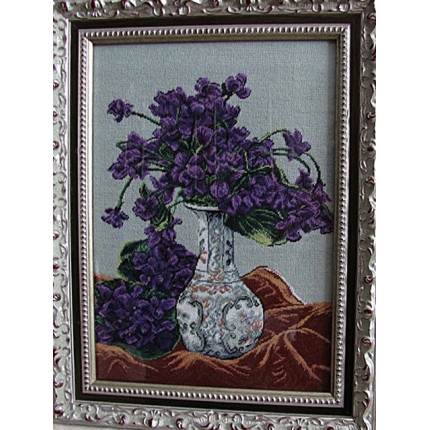 Набор для вышивания 211 Ваза с фиалками (Vase with violets)