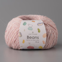 Beans 50г, 240м с шелком Цвет 01 нежно-розовый