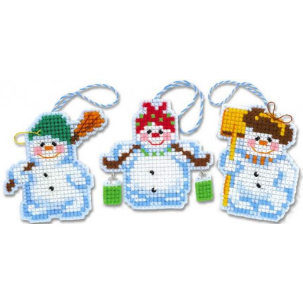 Набор для вышивания 1681АС Новогодние игрушки «Снеговички»