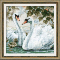 Риолис 1726 Белые лебеди 