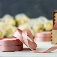 Рукоделие Лента атласная 12мм x 25м 1067 (1 шт) Лента атласная 12мм x 25м 1067 (1 шт) 